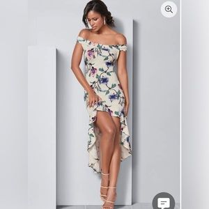 VENUS; Medium (M); Holiday Party; Ruffle MIDI dress; 95% Polyester 5% Elastane